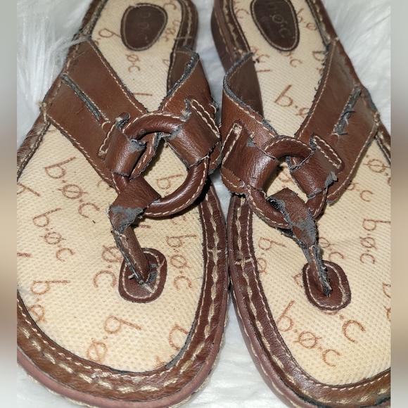 BOC thong sandals - Picture 2 of 5